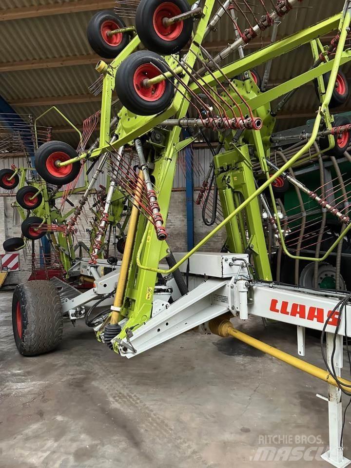 CLAAS LINER 3000 Ranghinatori