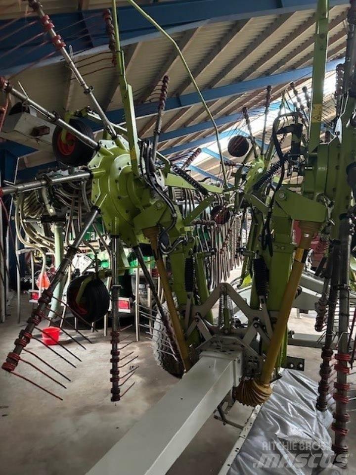 CLAAS LINER 3000 Ranghinatori