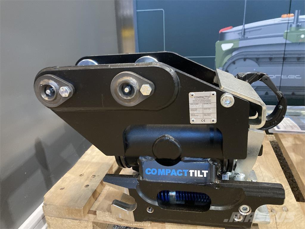  COMPACTTILT Miniescavatori