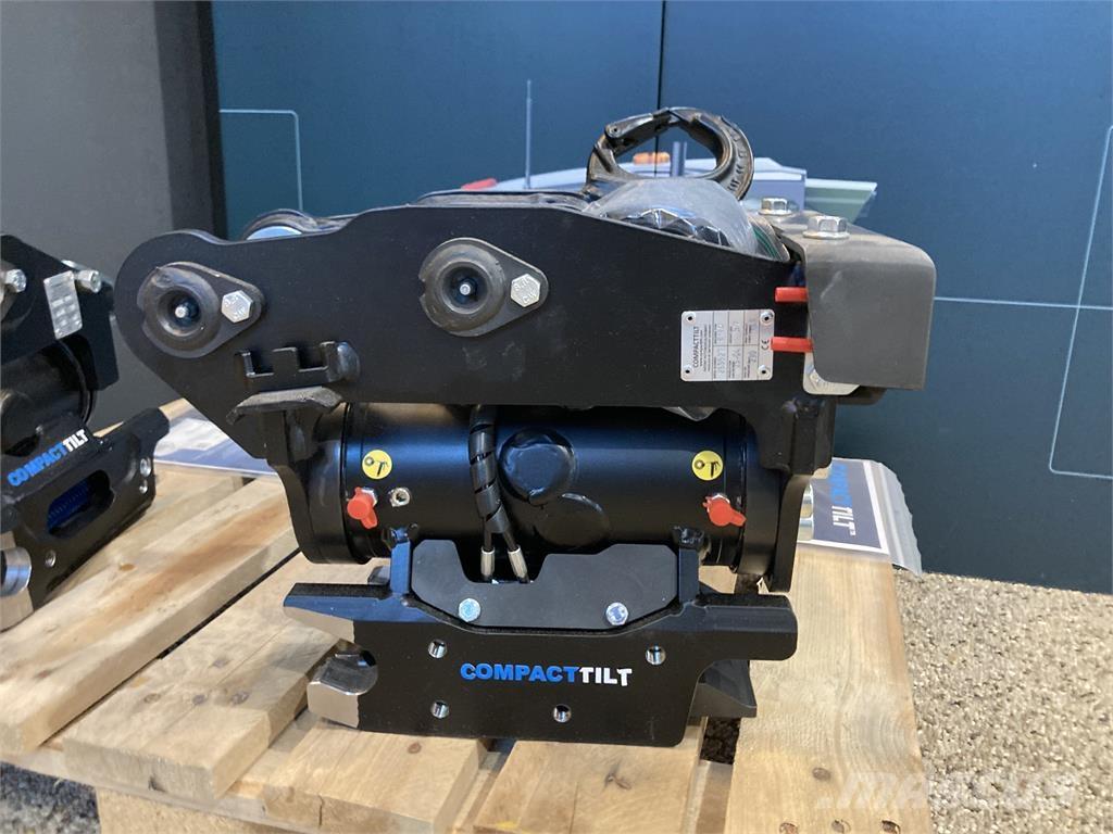  COMPACTTILT Miniescavatori