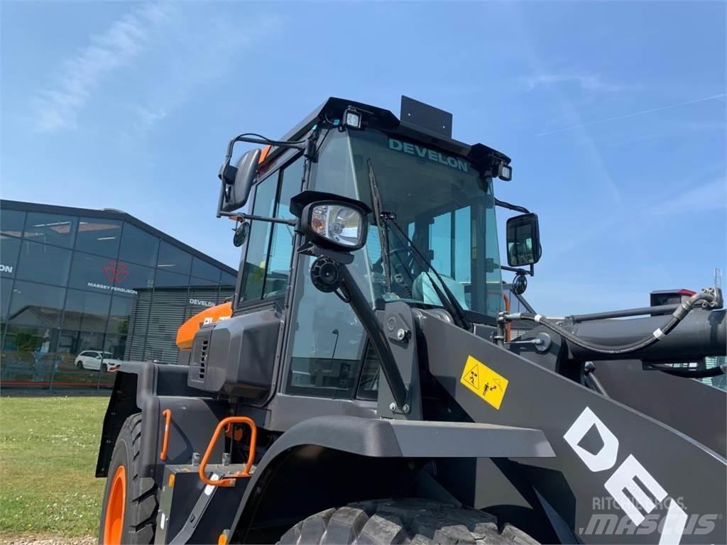 Develon DL250-7 Pale gommate