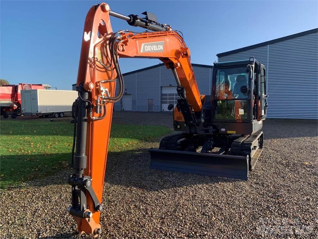 Develon DX85R-7 Miniescavatori