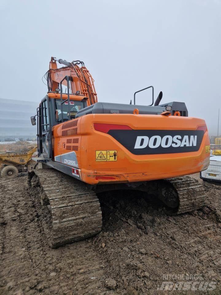 Doosan 255-5 Escavatori cingolati