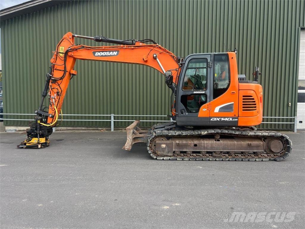 Doosan DX140LCR-5 Escavatori cingolati