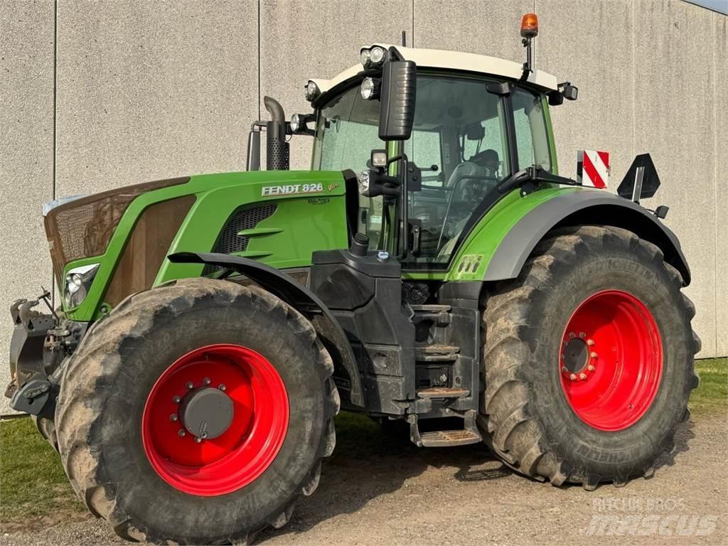 Fendt VARIO 828 Trattori