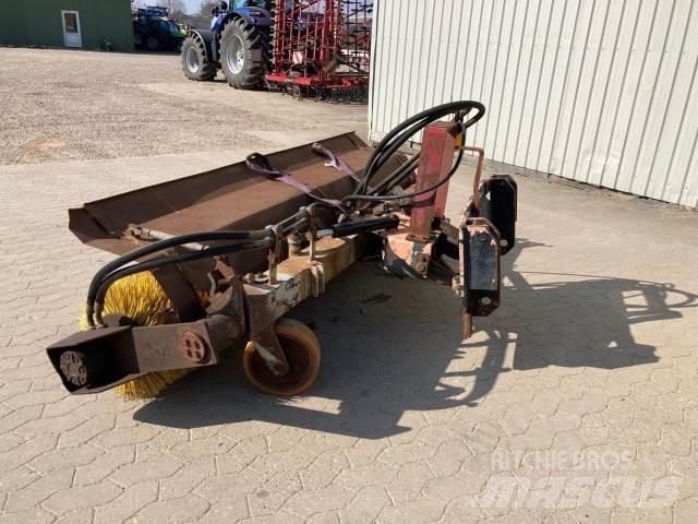  FF 2800 SP Manutenzione verde e strade – Altro