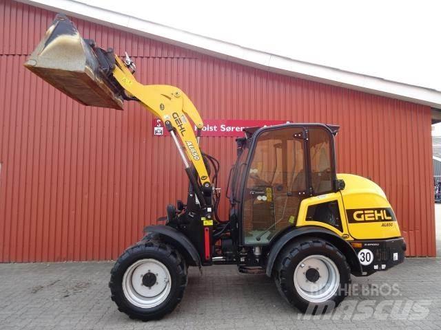 Gehl 650 Mini pale