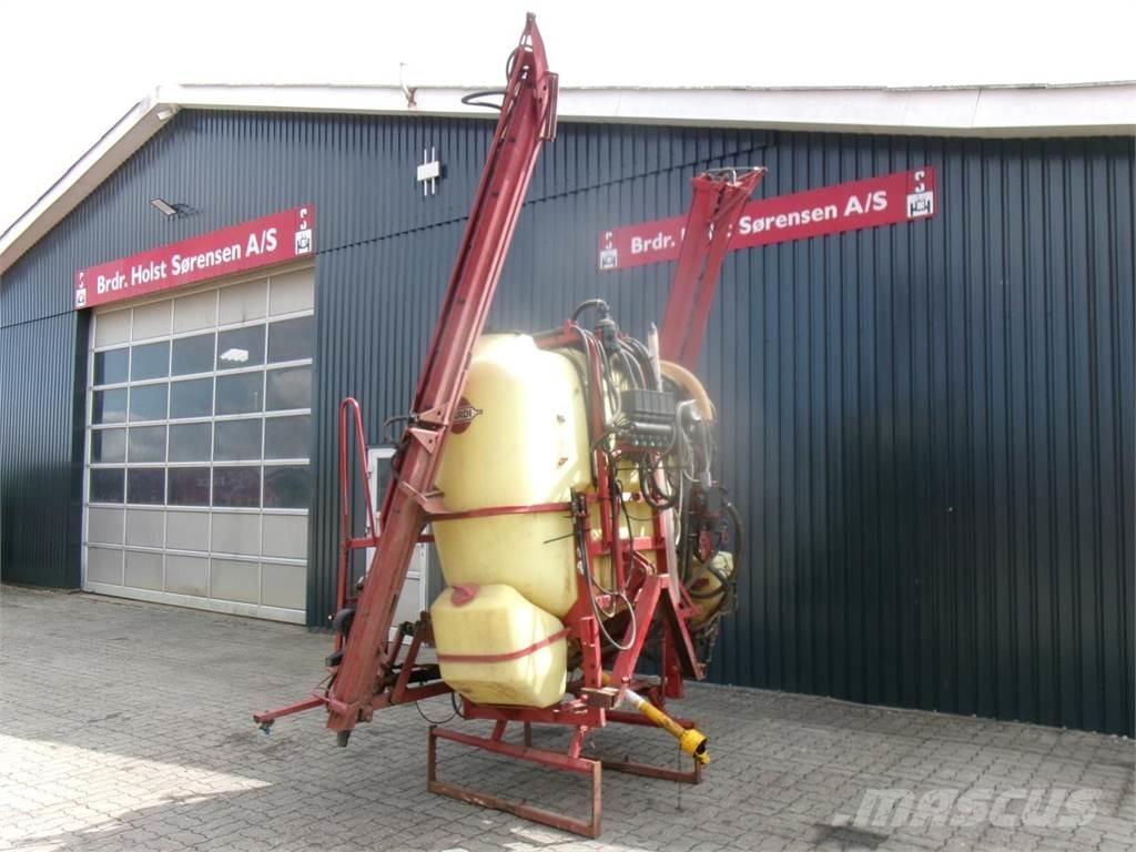 Hardi 1200L 15 M Irroratori montati
