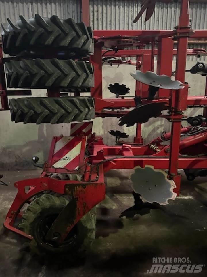 Horsch TIGER 4 MT Erpici a dischi