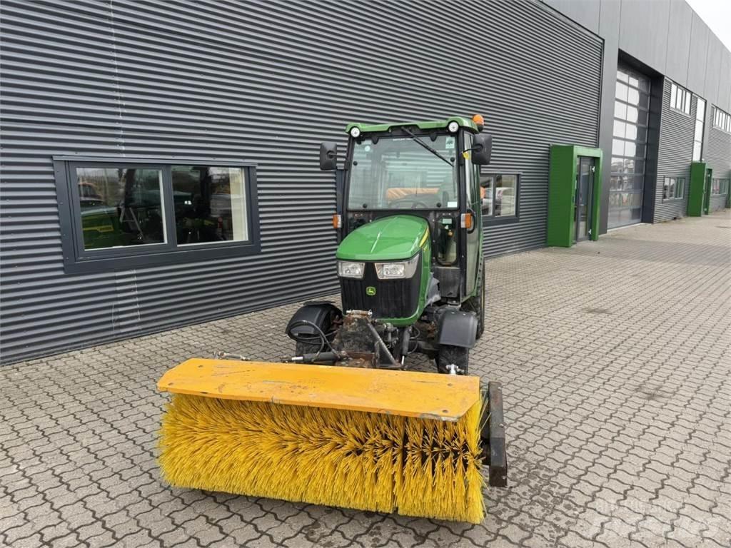John Deere 2036R Trattori compatti