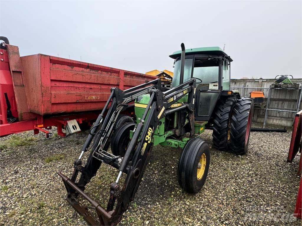 John Deere 2450 Trattori