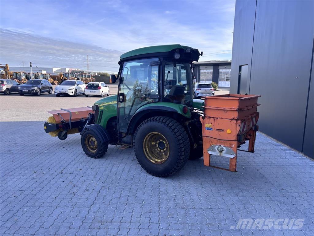 John Deere 3720 Trattori compatti