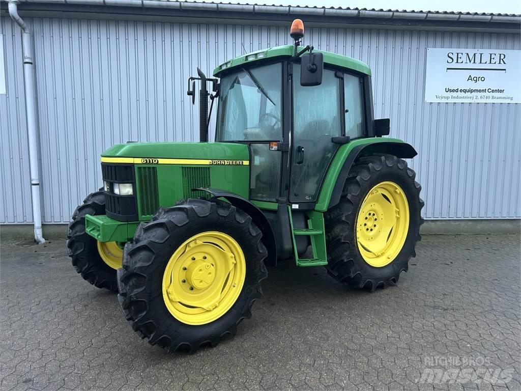John Deere 6110 Trattori