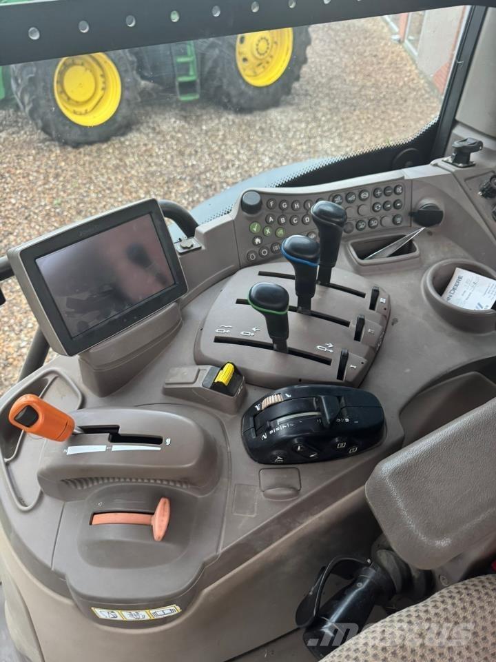 John Deere 6150R Trattori
