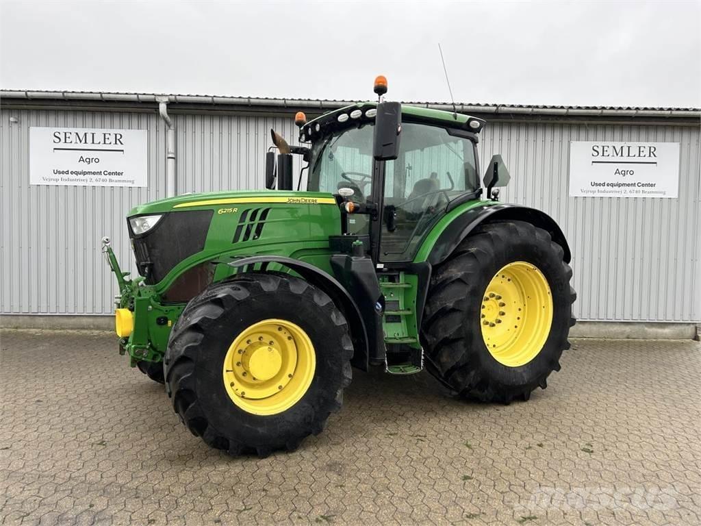 John Deere 6215R Trattori