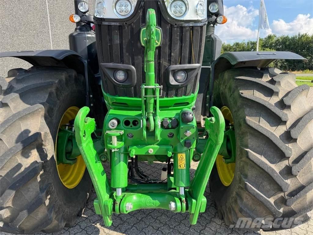 John Deere 6250R Trattori