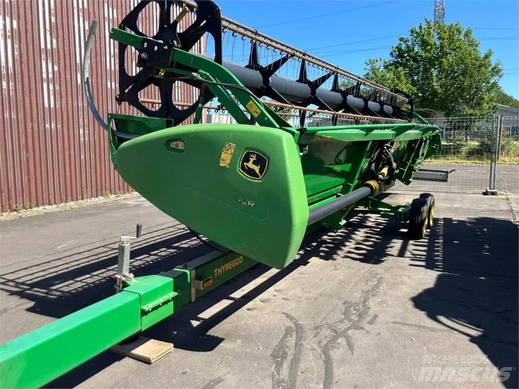John Deere 630R Testate per mietitrebbie