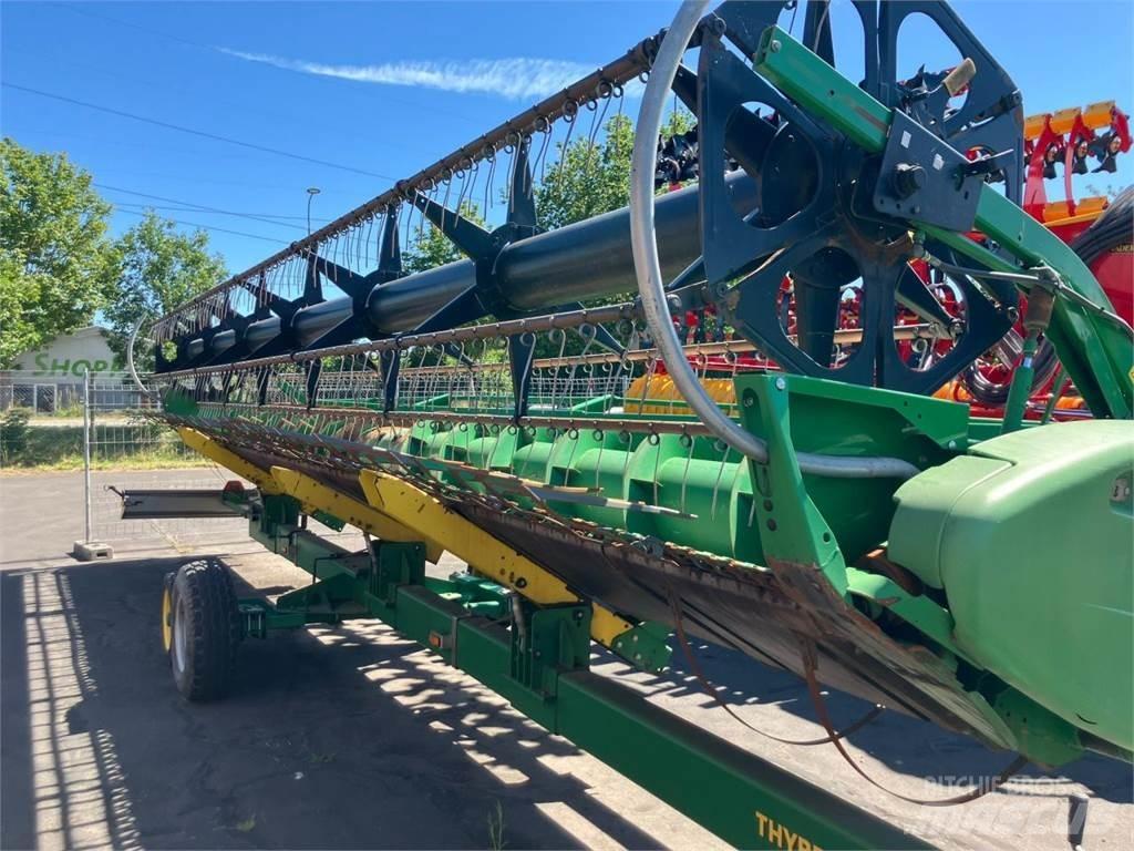 John Deere 630R Testate per mietitrebbie