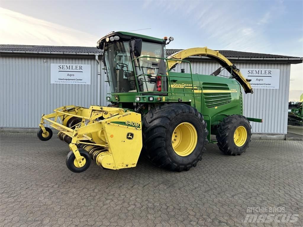 John Deere 7700 Falciatrinciatrici