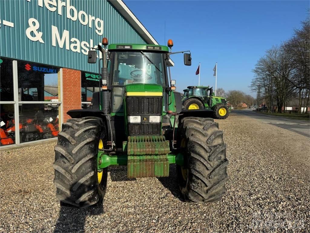 John Deere 7710 Trattori