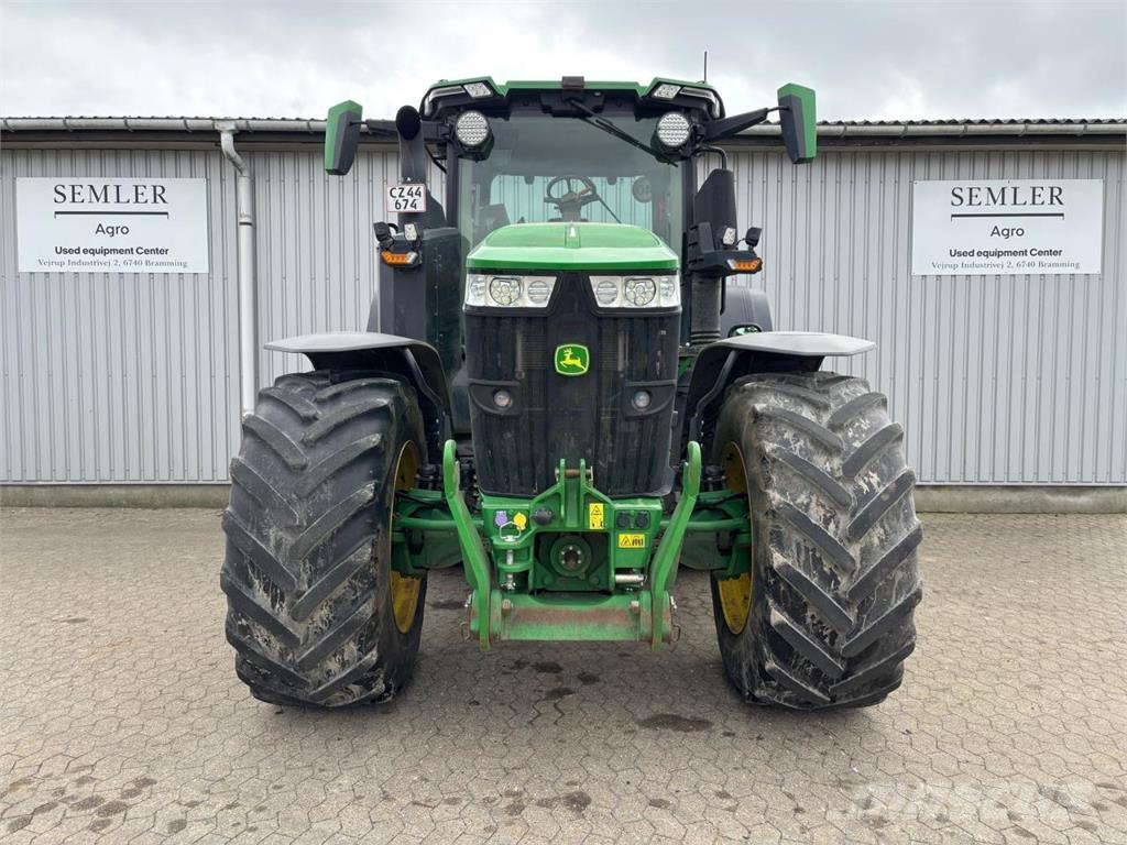 John Deere 7R 350 Trattori