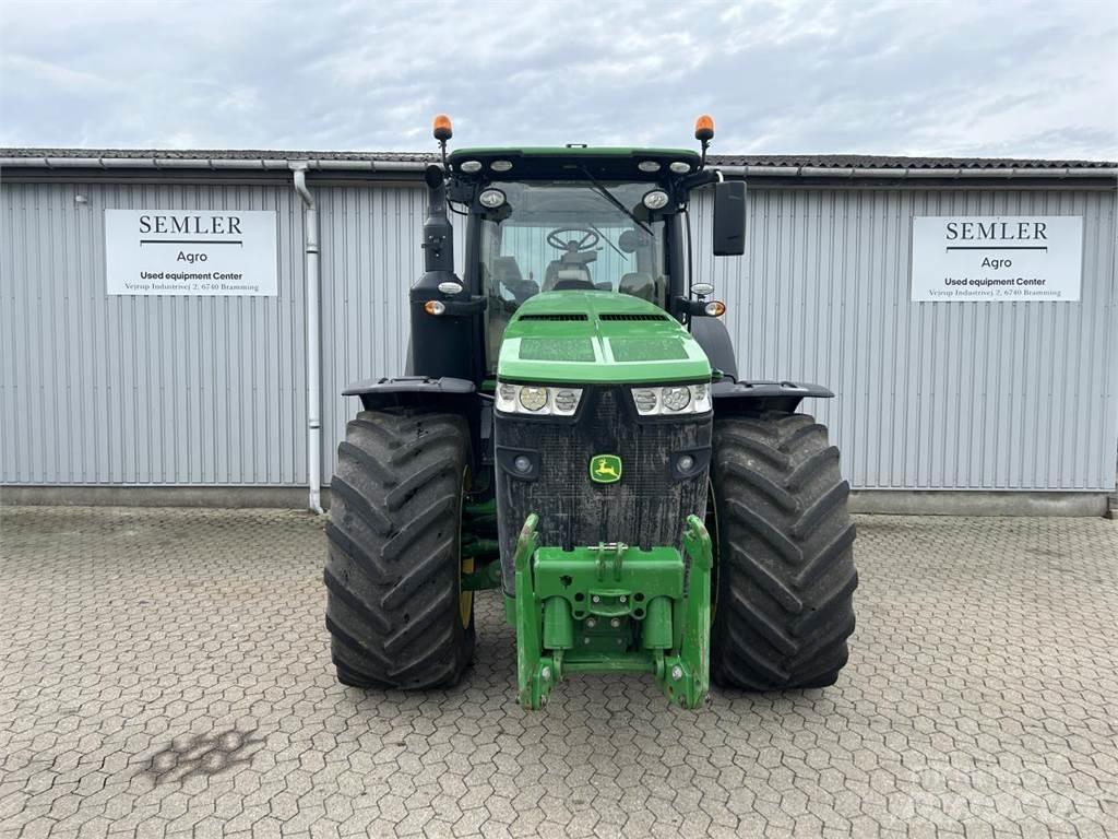 John Deere 8345R Trattori