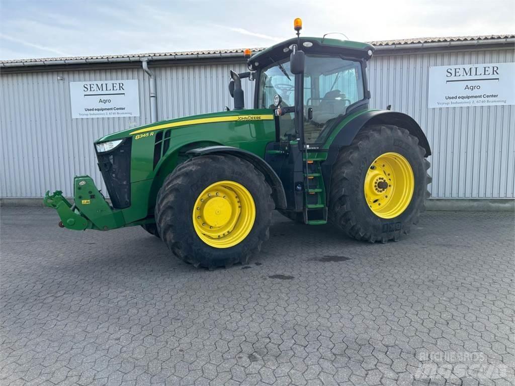 John Deere 8345R Trattori