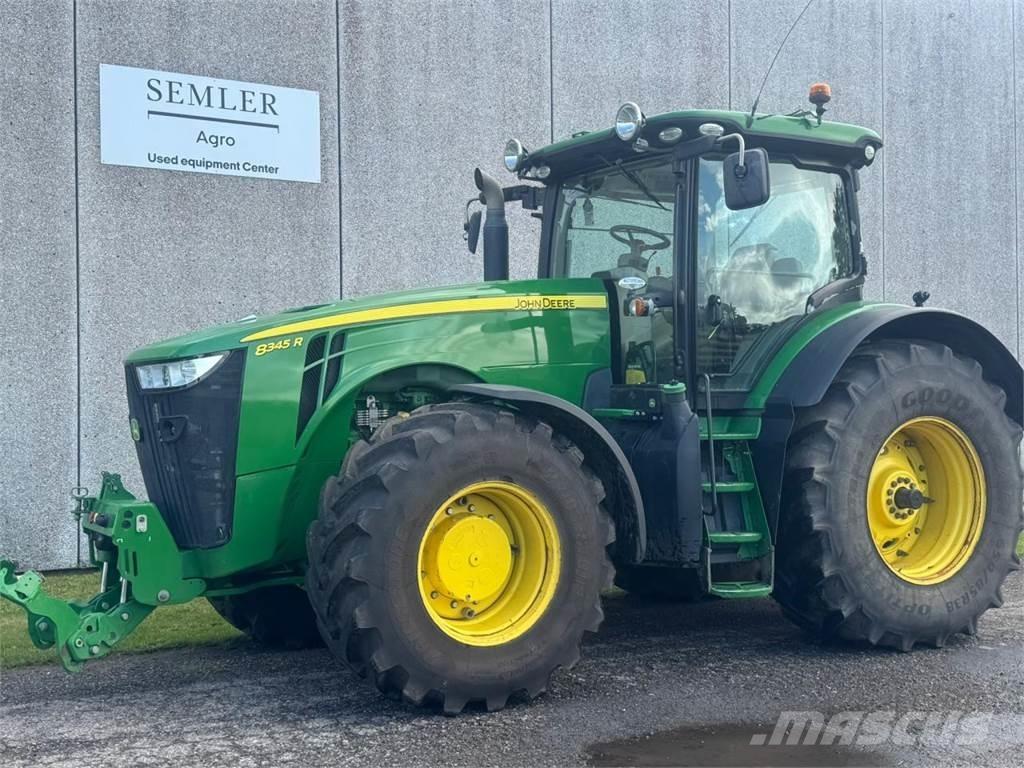 John Deere 8345R Trattori