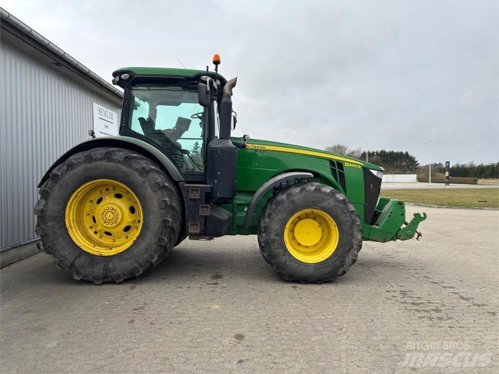 John Deere 8345R Trattori