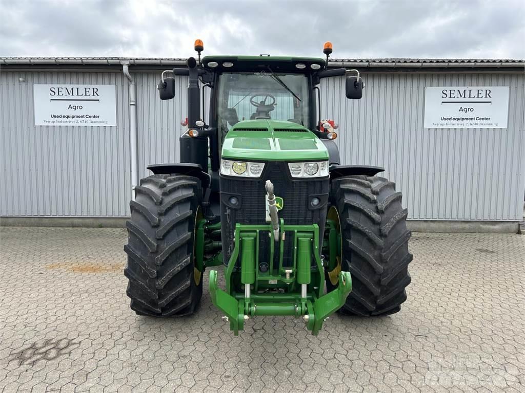 John Deere 8370R Trattori