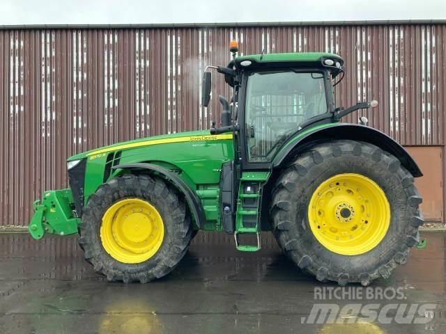 John Deere 8370R Trattori