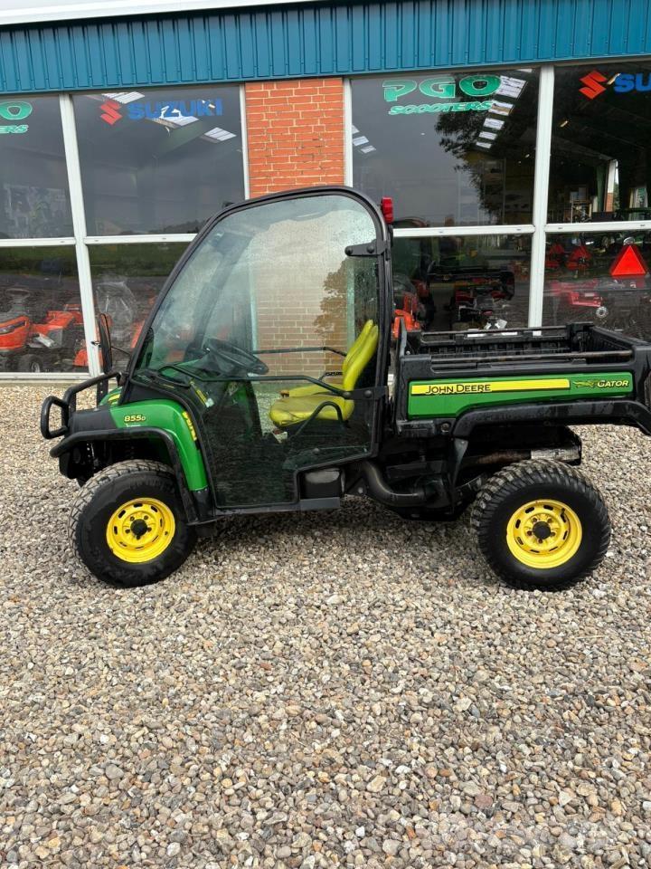 John Deere 855D ATV