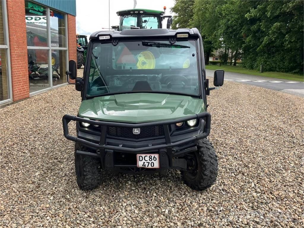 John Deere 865M ATV