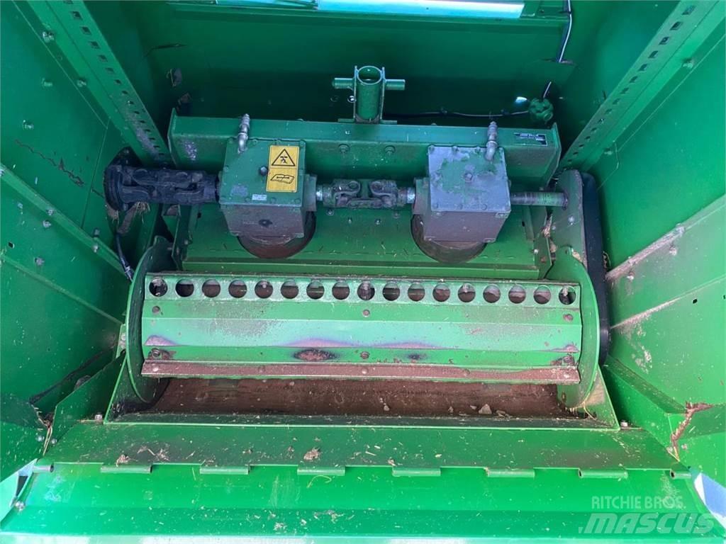 John Deere C670 Mietitrebbiatrici