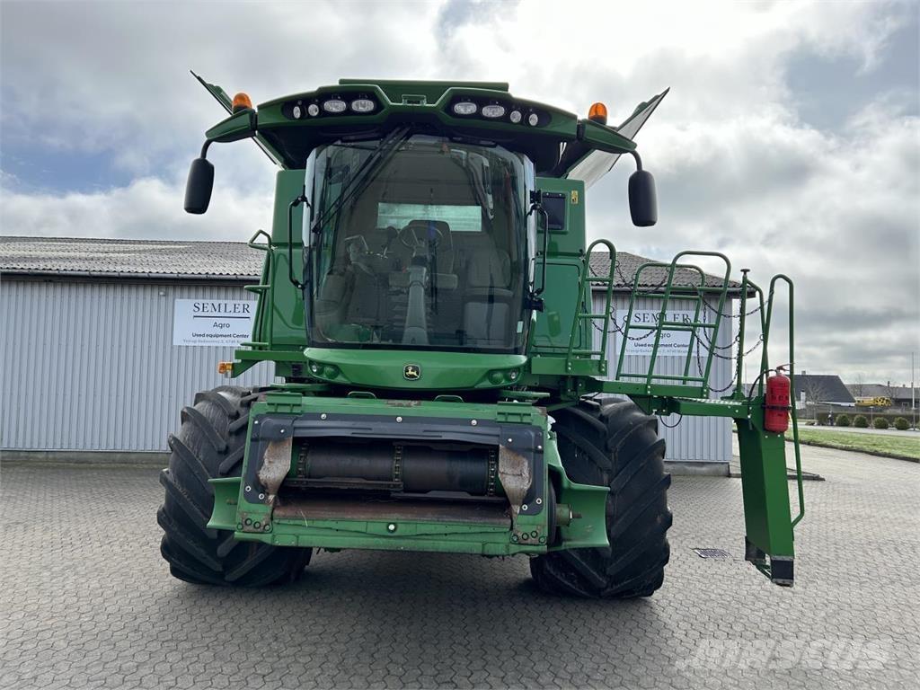 John Deere S690 Mietitrebbiatrici