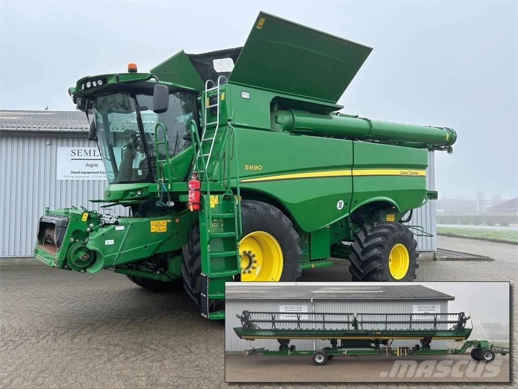 John Deere S690 Mietitrebbiatrici