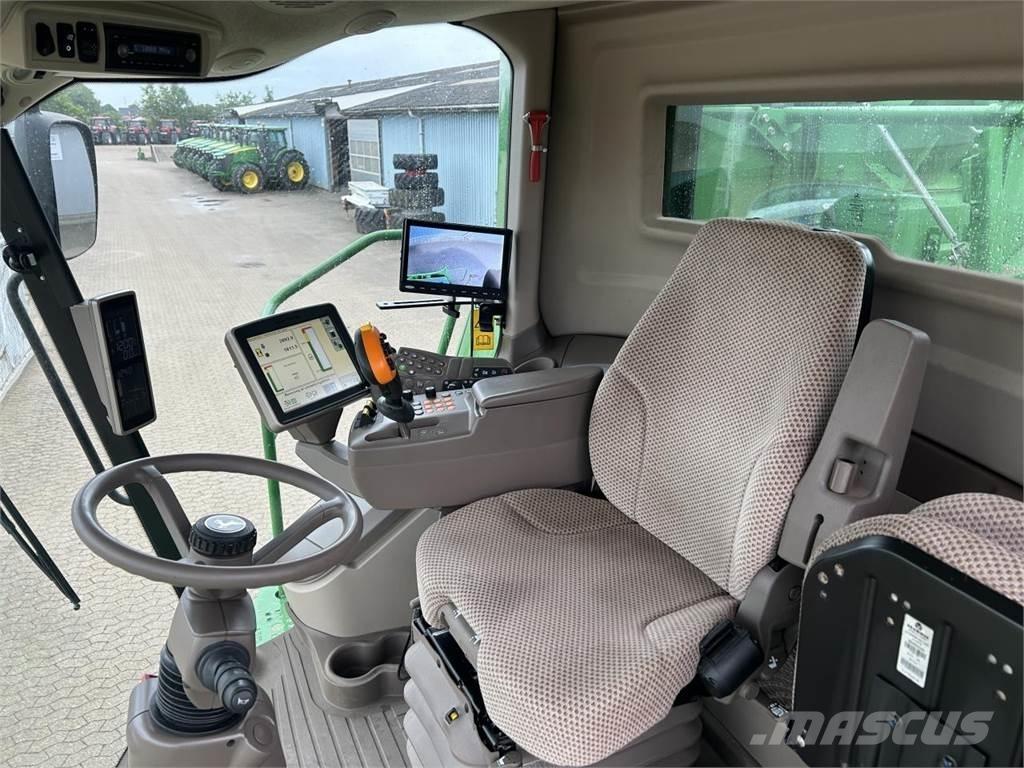 John Deere S690 Mietitrebbiatrici