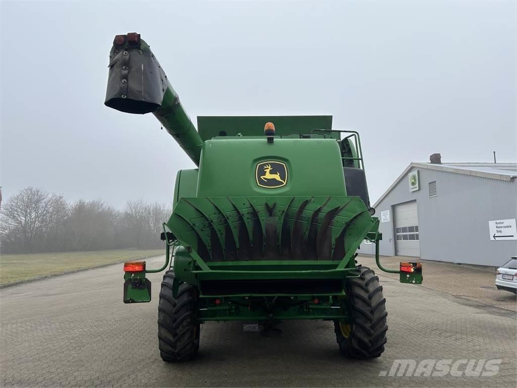 John Deere T660 Mietitrebbiatrici