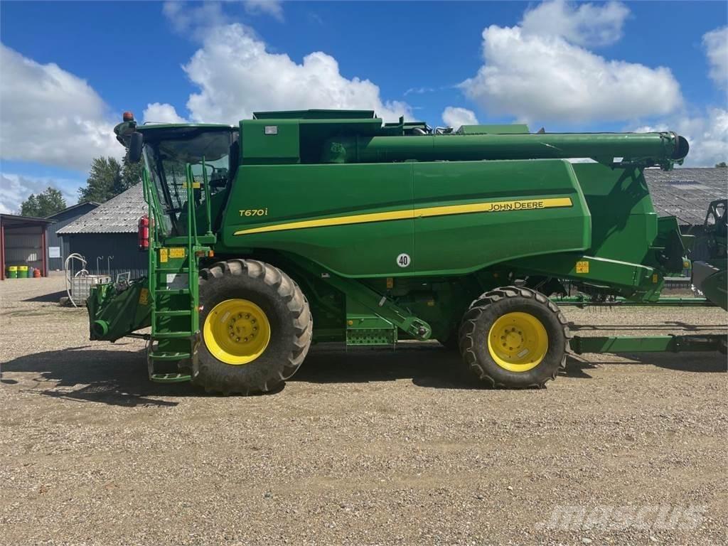John Deere T670I Mietitrebbiatrici