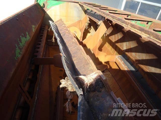 Keenan MF 380 Rimorchi per insilato