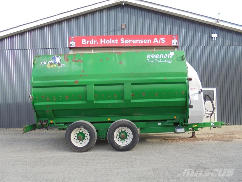 Keenan MF380 Rimorchi per insilato