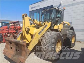 Komatsu W320 Pale gommate