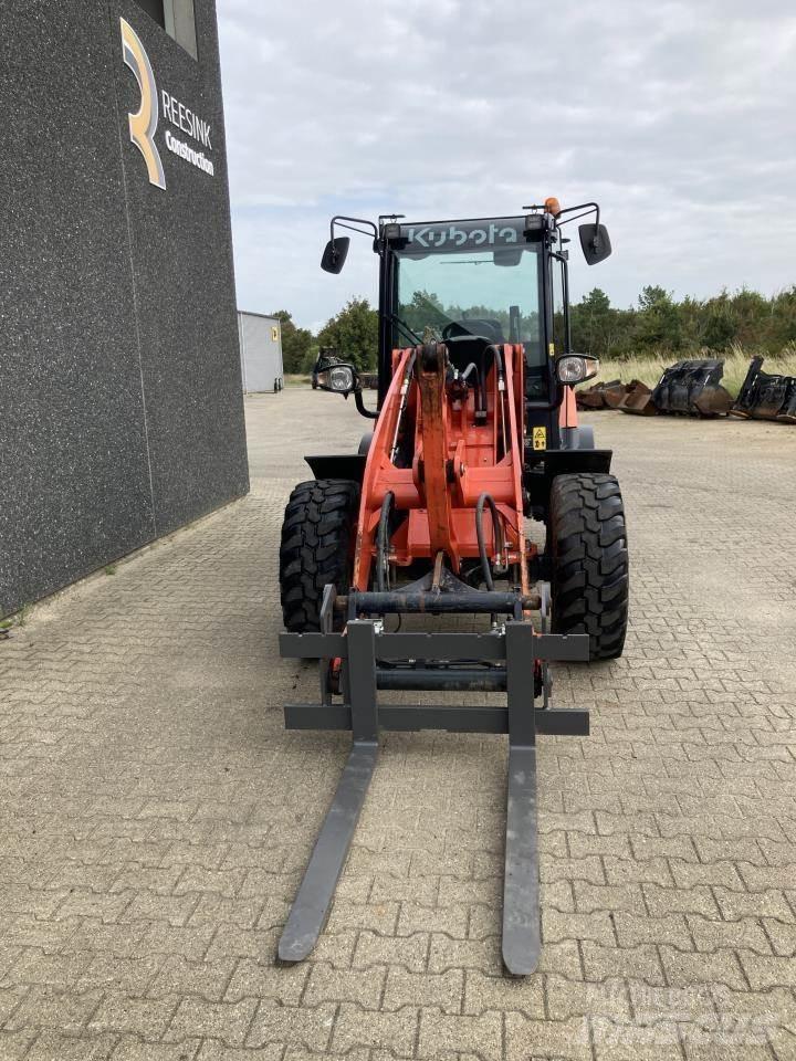 Kubota R070 Mini pale