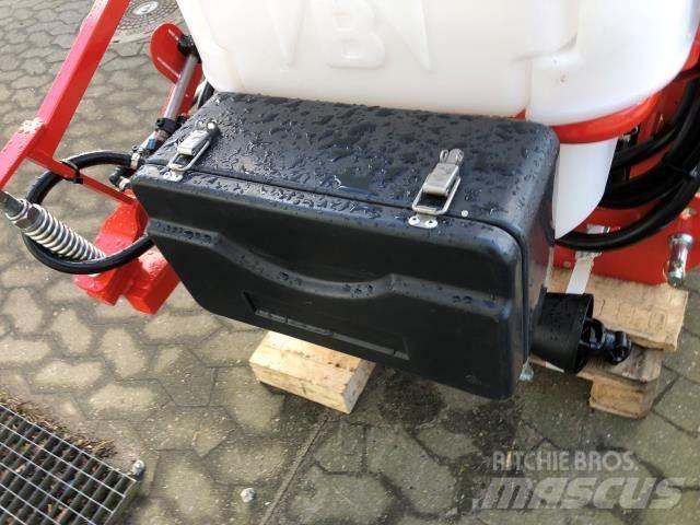 Kuhn P300 Manutenzione verde e strade – Altro
