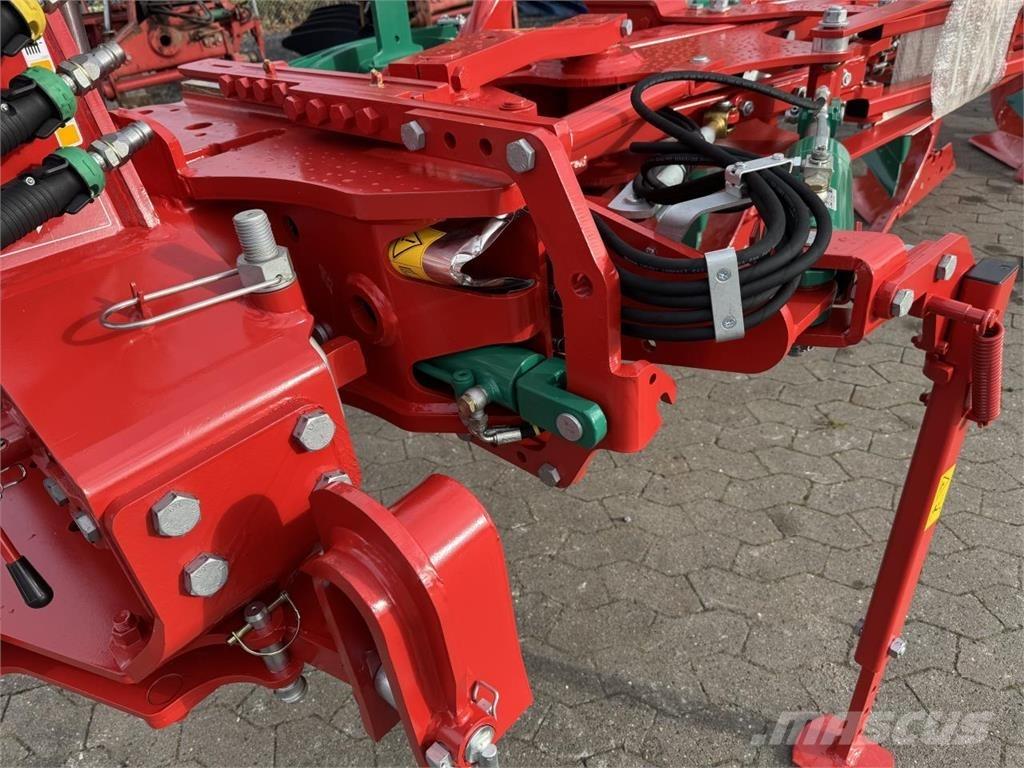 Kverneland 3300S Aratri reversibili