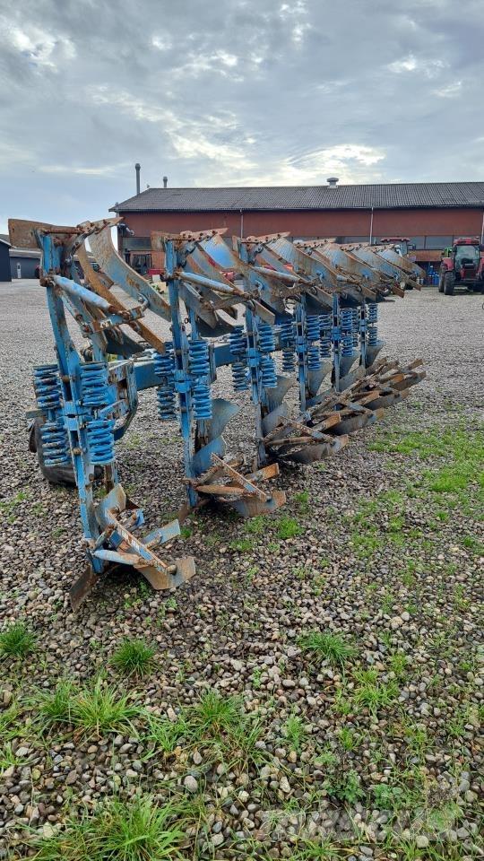 Lemken 6 F Aratri reversibili