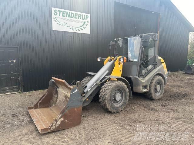 Mecalac AX700 Pale gommate