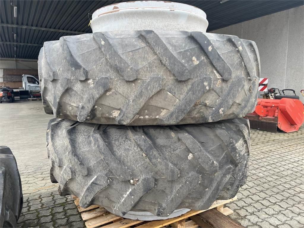 Schaad 20.8R38 Pneumatici, ruote e cerchioni