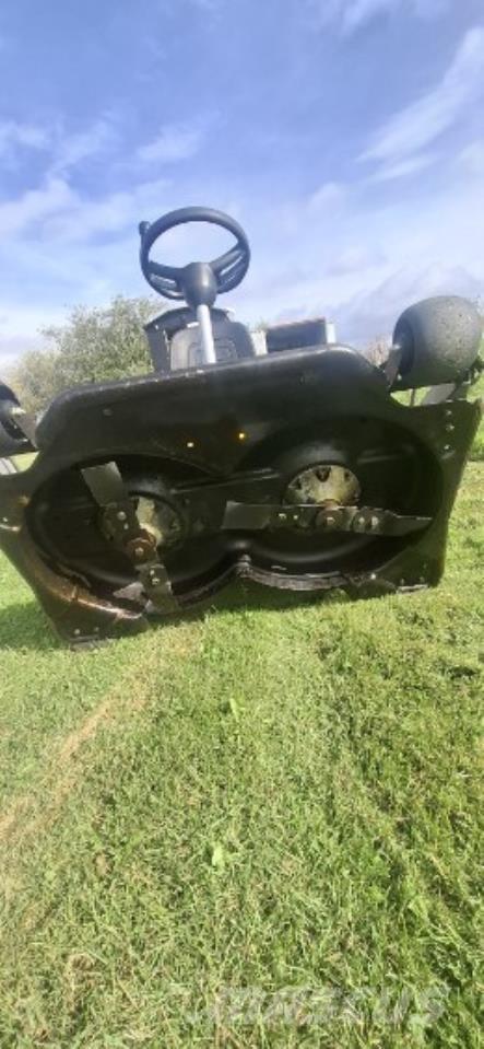 Stiga 320 Trattori compatti