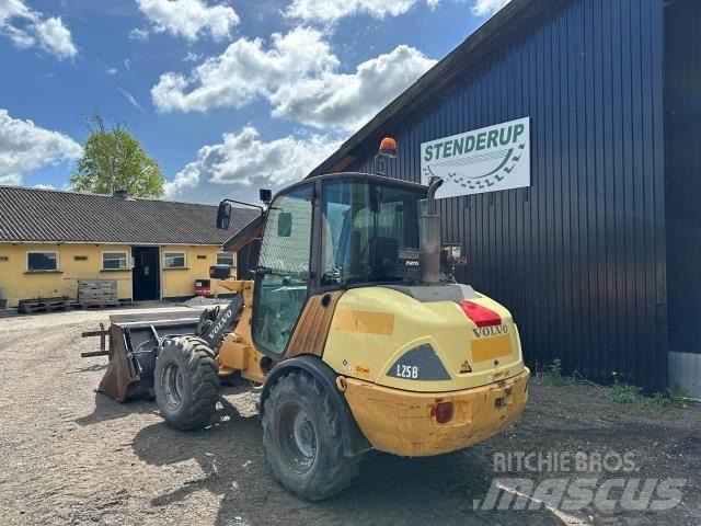 Volvo L25 B Mini pale